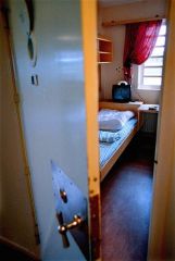 Тюрьмы мира Камера женской тюрьмы в Хинсеберге, Швеция