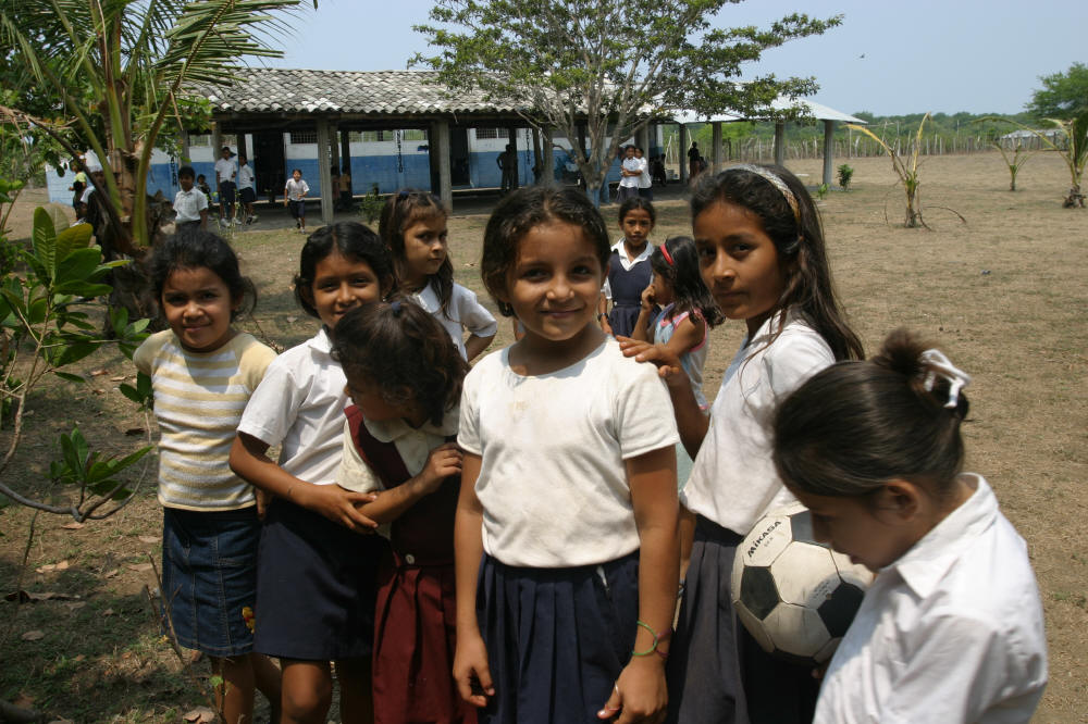 Школьники в Сальвадоре не отличаются увлечением учебой