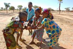 1 сентября, дети - школьники и школьницы в Буркина Фасо, Африка 7