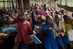 1 сентября, школьники и школьницы Демократической Республики Конго, Африка 5