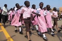 1 сентября, школьники и школьницы Республики Южный Судан, Африка 13.jpg