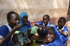 1 сентября, школьники и школьницы Республики Гамбия, Африка 4