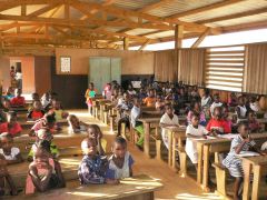 1 сентября, школьники и школьницы Габонезской Республики, Африка 16