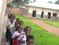 1 сентября, школьники и школьницы Республики Конго, Африка 1