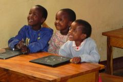 1 сентября, школьники и школьницы Объединённой Республики Танзания, Африка 9