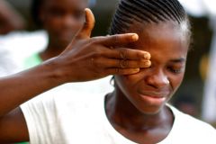 1 сентября, школьники и школьницы Республики Либерия, Африка 13