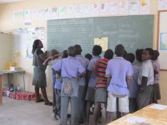 1 сентября, школьники и школьницы Республики Намибия, Африка 9.jpg