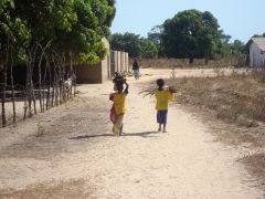 1 сентября, школьники и школьницы Республики Гамбия, Африка 12