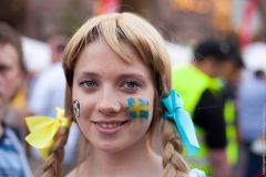 Украинские девушки протестуют 2