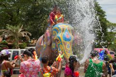 New Year, Songkran Across Thailand 2015, Новый год в Таиланде 2015, обливание водой 4