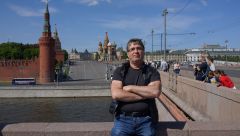 Вид с Большого Москворецкого моста на Красную площадь и Москва реку, Москва 14.05.2016 г.