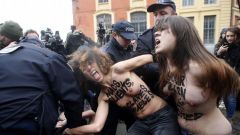 FEMEN Protest Strauss Kahn