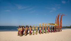 Новогодний индусский праздник Isakawarsa 'Day Of Silence' New Year 2016 на острове Бали, Serenity Yoga