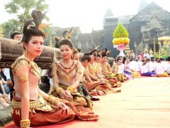 Новогодний фестиваль Кхмеров в Камбодже, Khmer New Year 2016, Collection Dancing.jpg