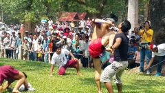 Новогодний фестиваль Кхмеров в Камбодже, Khmer New Year 2016, fight Bokator.jpg