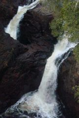 Дьявольский водопад в Миннесоте grand marais
