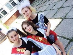 Young Russian girls, high school gradiaters 2.JPG