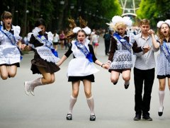 Young Russian girls, high school gradiaters 131.JPG
