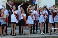 Young Russian girls, high school gradiaters 130.JPG