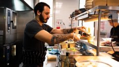 Sydney cafe takes care of the homeless-immigration-job-rospersonal-Mikhaylov-Evgeny-Matveevich-Immigration-Agent-Moscow.jpg