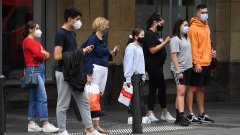 general shot of people in Sydney's CBD in December 2020-visa-news-rospersonal-Mikhaylov-Evgeny-Matveevich-Immigration-Agent-Moscow .jpeg