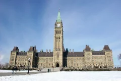 Canadian government’s Economic and Fiscal Update notes higher immigration is part of COVID recovery plan-work-permit-visa-news-rospersonal-Mikhaylov-Evgeny-Matveevich-Immigration-Agent-Moscow.webp