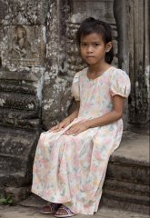 Девочки Камбоджи Girls and teenagers of Cambodia 6.jpg