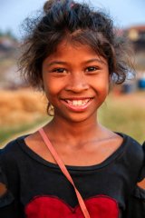 Девочки Камбоджи Girls and teenagers of Cambodia 33.JPG