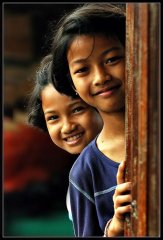 Девочки Камбоджи Girls and teenagers of Cambodia 50.JPG
