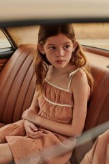 Выпускники и выпускницы НА КАНИКУЛАХ, как все сейчас, и как все будет. Школьные друзья-подружки -куклы неваляшки - общие игрушки - общие - домашки 110078514.JPG