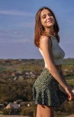 Выпускники и выпускницы НА КАНИКУЛАХ, как все сейчас, и как все будет. Школьные друзья-подружки -куклы неваляшки - общие игрушки - общие - домашки 110078524.JPG
